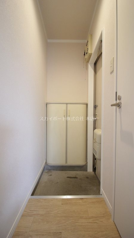 メゾントーマスⅠ 玄関