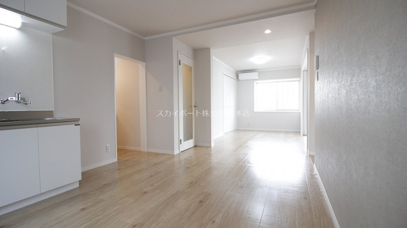 メゾントーマスⅠ リビング