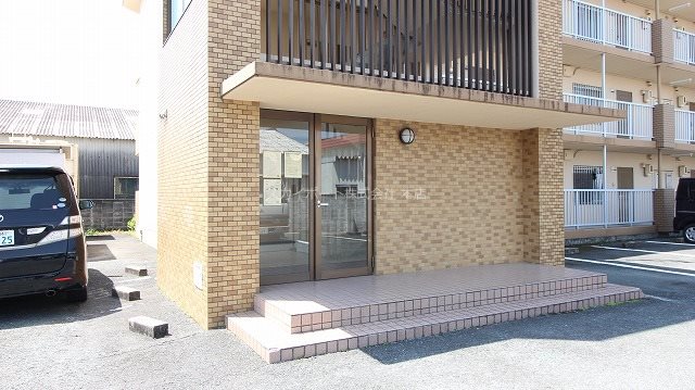 マンション歩 エントランス
