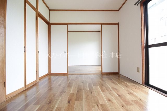 上島マンション ベッドルーム