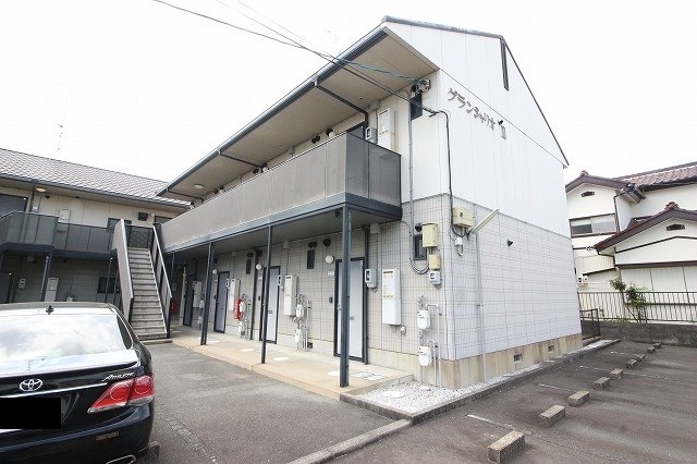 グランシャリオⅡ 102号室 外観