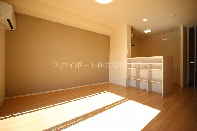 ALBA GLANDE B リビング