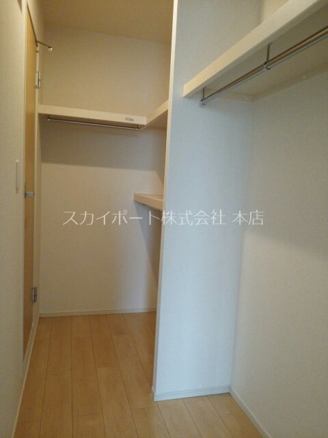 フォーリスト・ガーデンＮ A 収納