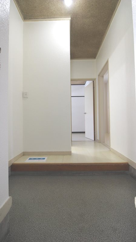 静帆マンション 玄関