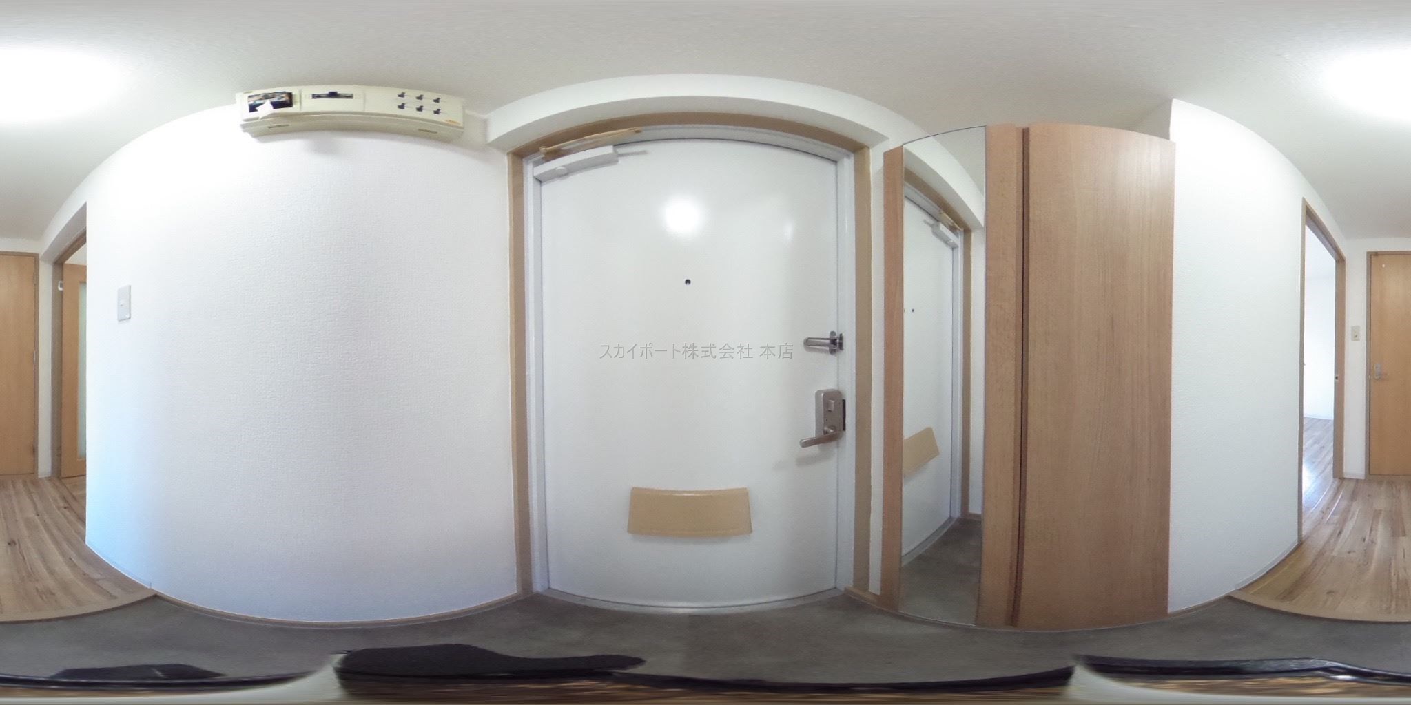 サニーコート高丘 玄関