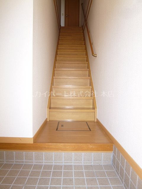 ウエストパレスⅡ 玄関
