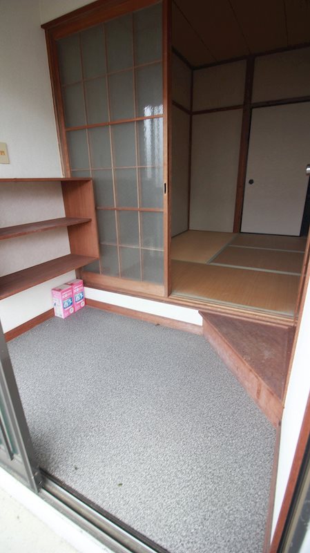 コーポ輪 玄関