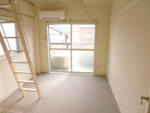 パレス萩丘 ベッドルーム