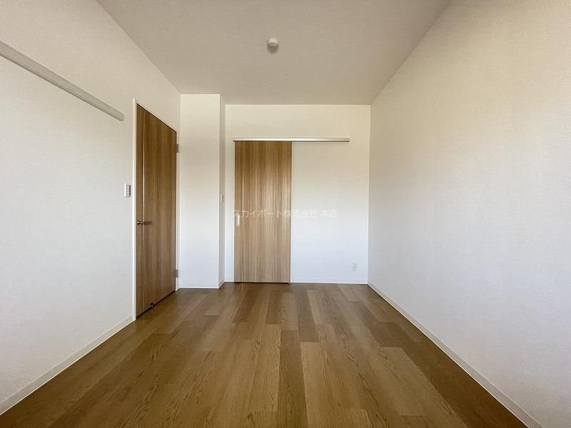 ELPIS・Kira ベッドルーム