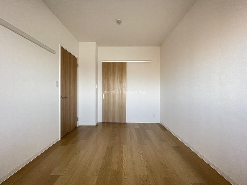 ELPIS・Kira ベッドルーム