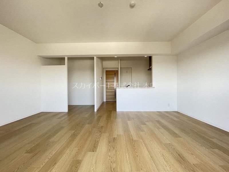 ELPIS・Kira リビング