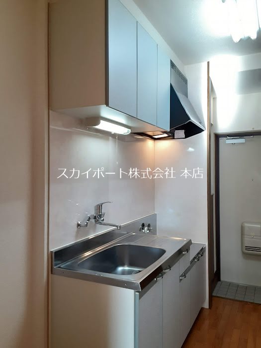 オーシャンブルー キッチン