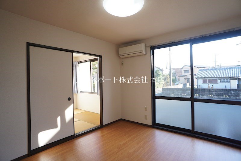 サンコーポ松葉A ベッドルーム