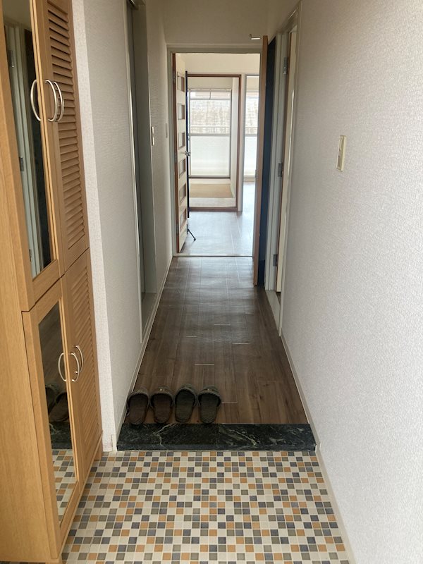 山の手マンションⅡ 玄関
