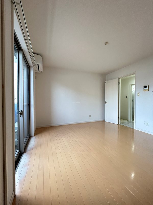 クレフラスト葵西B リビング