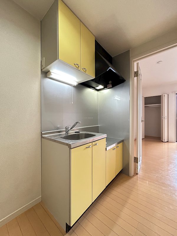 クレフラスト葵西B キッチン