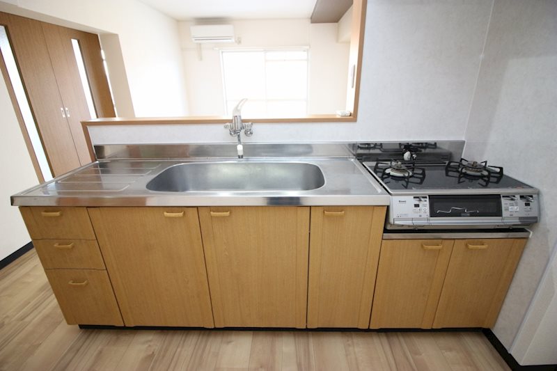 サンパーラ松本 キッチン