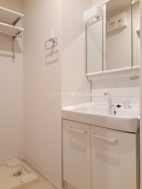 アイリス初生　B その他1