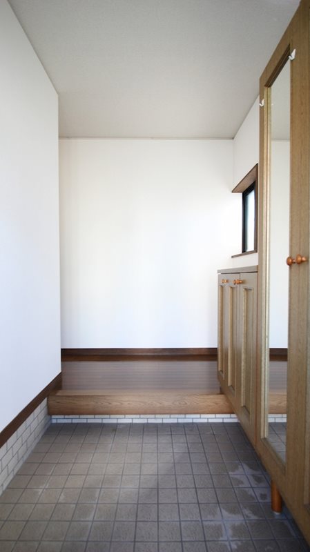 葵西4丁目貸家 玄関