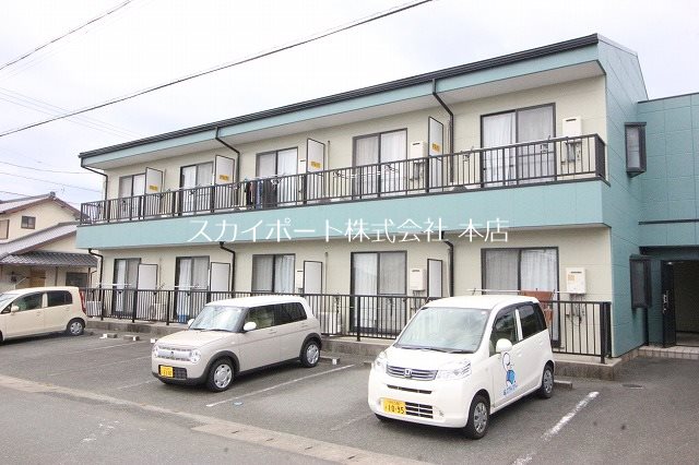 プラテリーア 外観