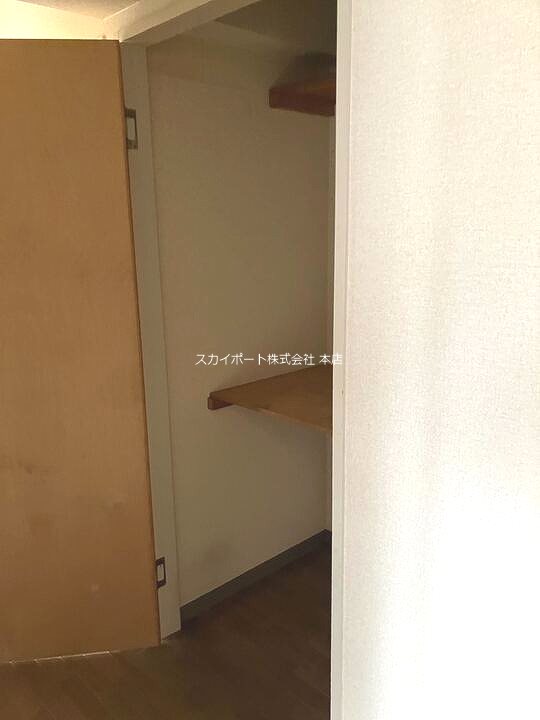 カテリーナ その他9