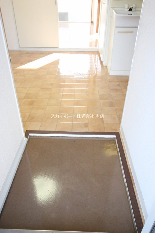 コーポみやざきA 玄関