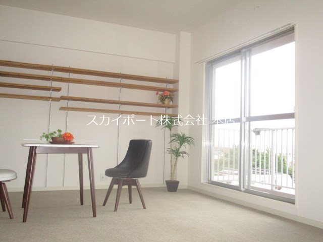 パークビュー四ツ池 リビング