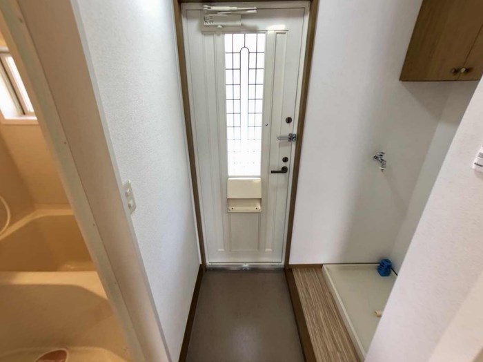 サニーサイド 玄関