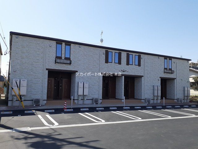 アイリス初生　B 外観