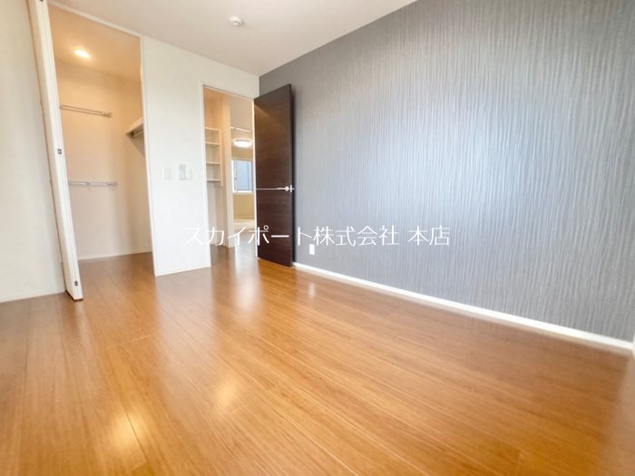 春夏冬 ベッドルーム