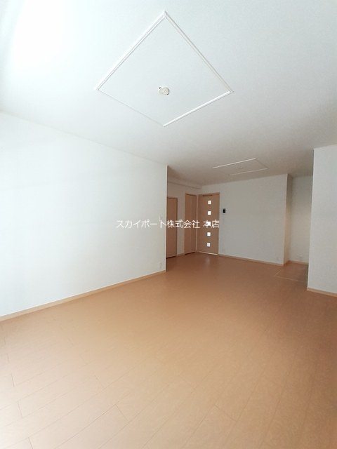 メゾン　一刻Ⅰ リビング
