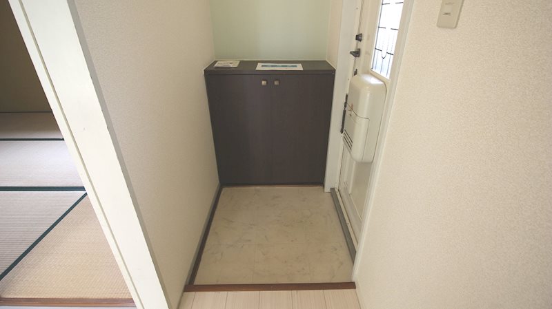シャンボール泉Ⅱ 玄関