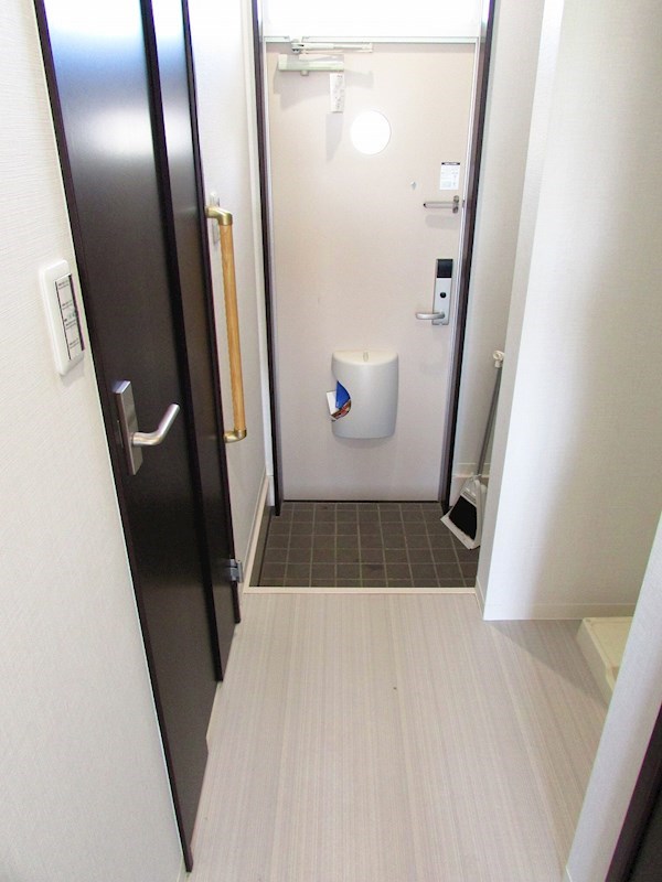 アルヴィータ 玄関