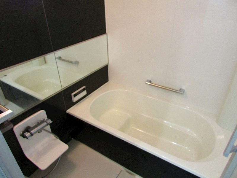 アルヴィータ 風呂画像