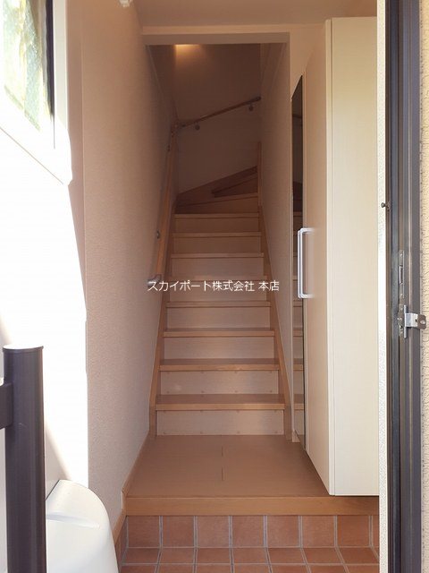 メゾンクレールⅠ 玄関