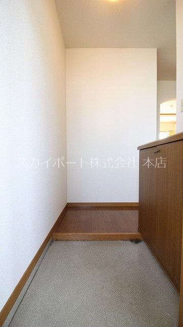 ドミールＭ 玄関