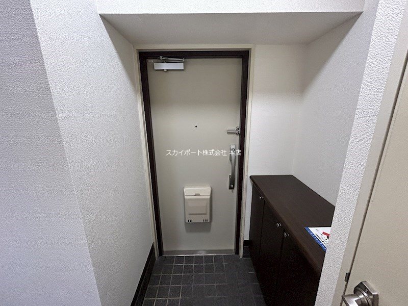 朝日プラザ和合 玄関