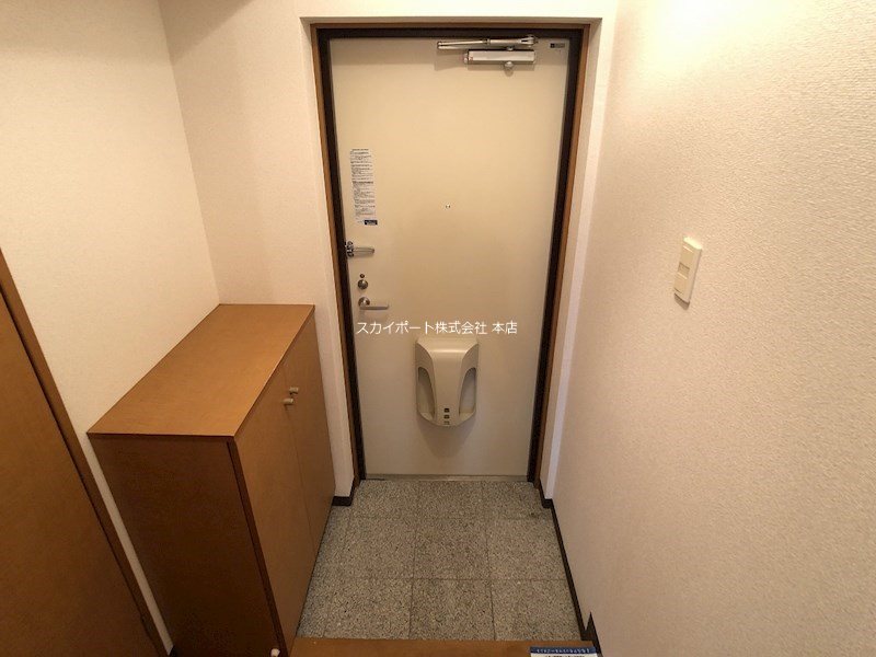 メゾンマスカット 玄関