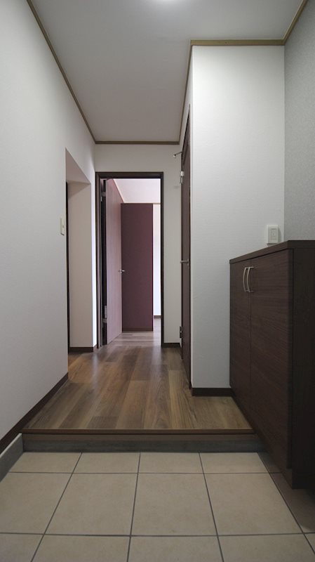 サンパーラ松本 玄関