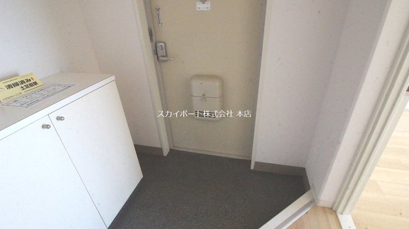 ハイフォレスト 玄関