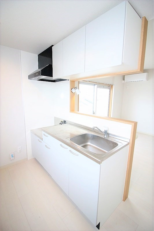 ル・リオン泉 キッチン