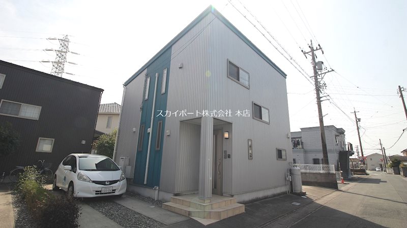 REO 外観
