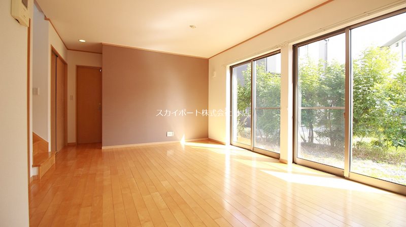 REO その他24