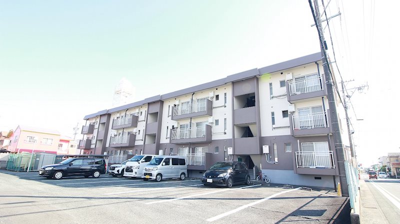 サンパーラ松本 駐車場