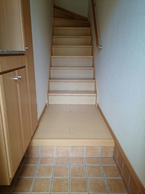 エレガント　レジデンスB 玄関