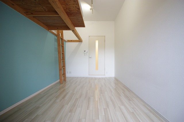 アトレ・ヴィ鷲津 ベッドルーム