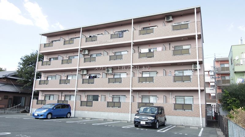 シャイニング2000 102号室 外観