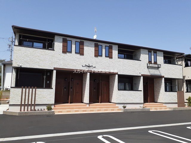 アイリス初生　D 外観