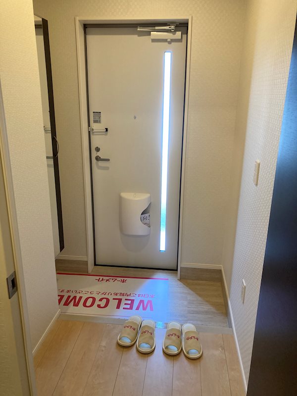 エヌワンド 玄関