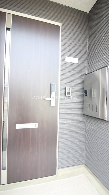 エヌワンド その他8